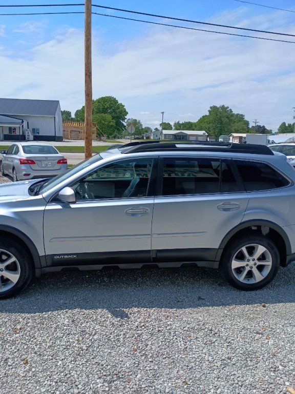 2014 Subaru Outback Image 24