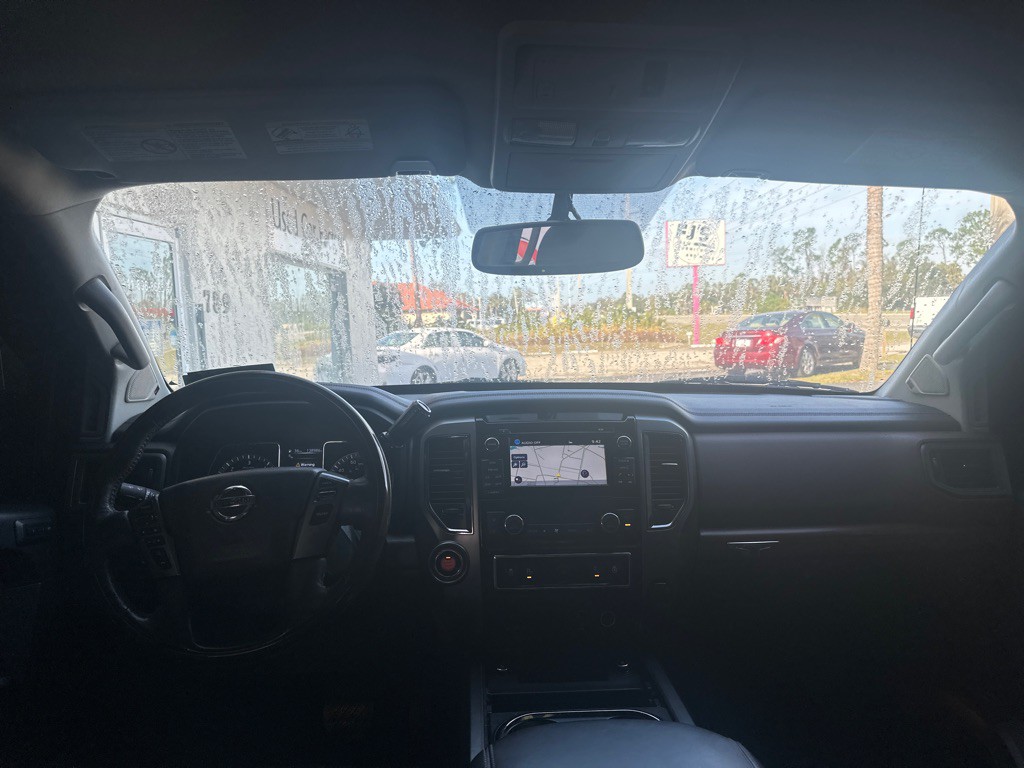 2016 Nissan Titan Image 5