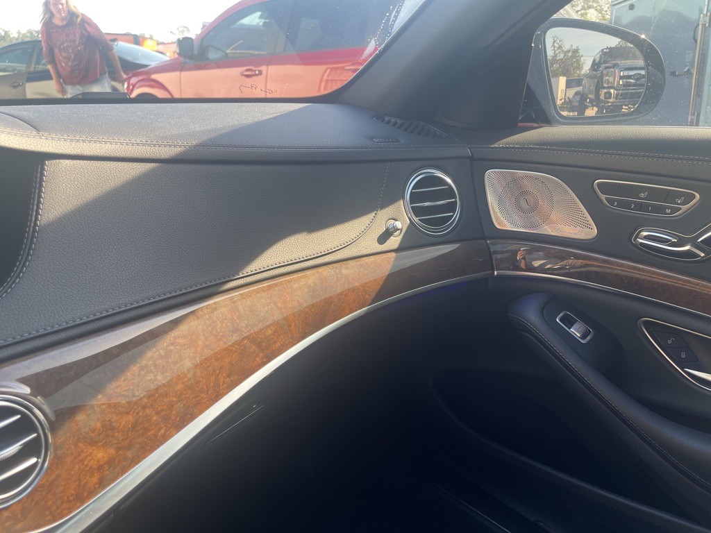 2016 Mercedes-Benz S-Class Image 17