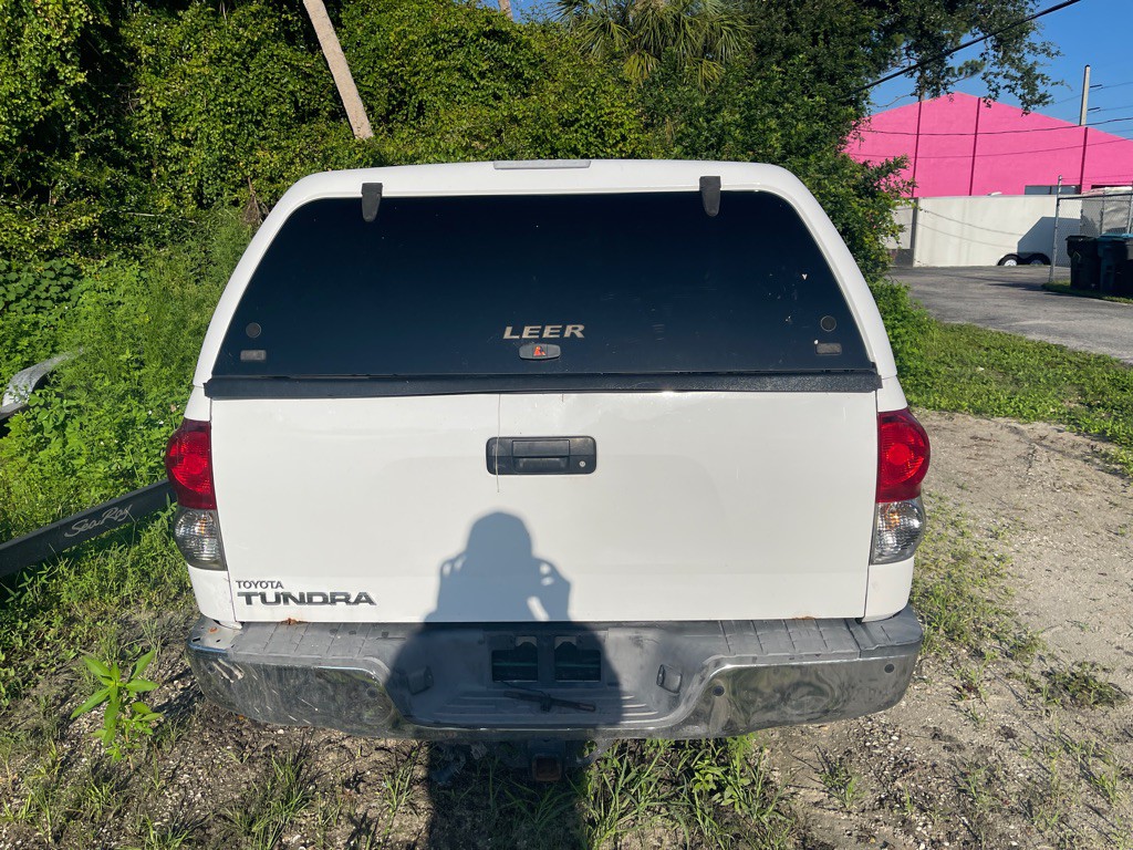 2008 Toyota Tundra Image 2