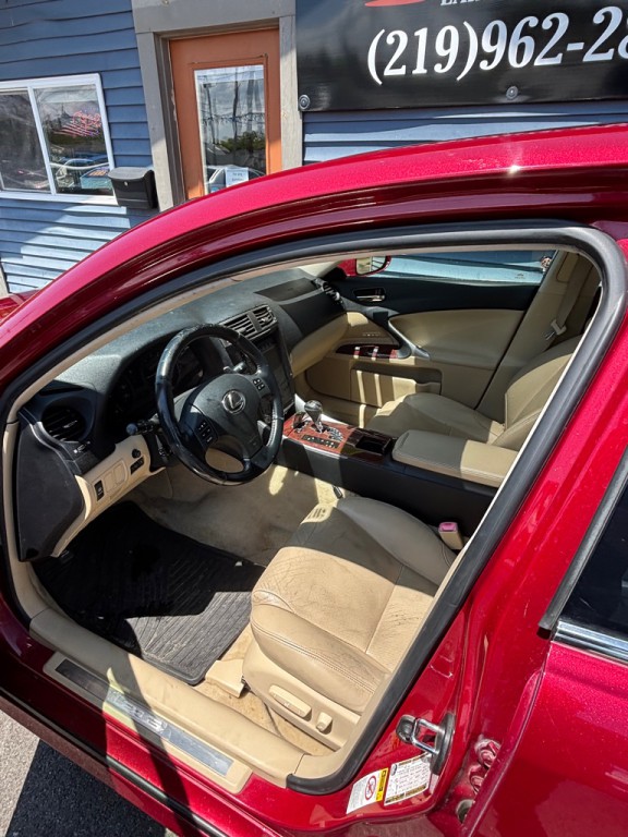 2007 Lexus IS Image 5