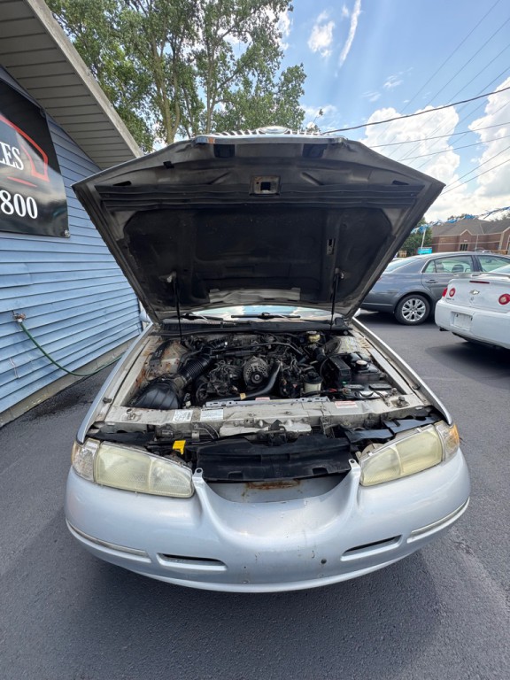 1997 Mercury Cougar Image 7