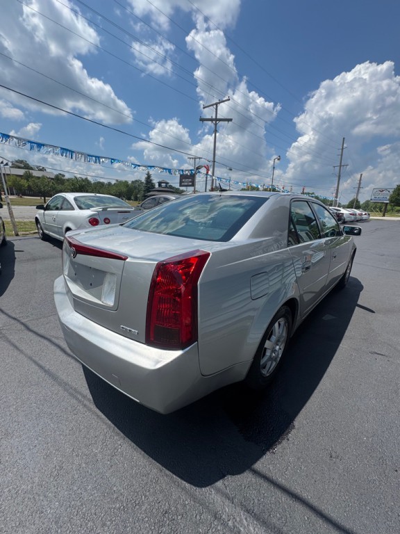 2005 Cadillac CTS Image 4