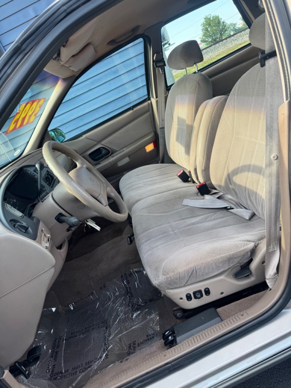 1995 Ford Taurus Image 6