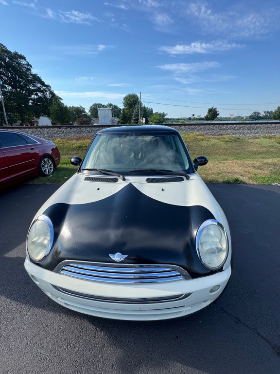 2006 MINI Cooper Image 2