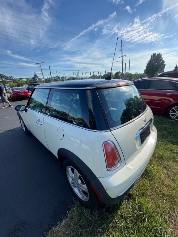 2006 MINI Cooper Image 6
