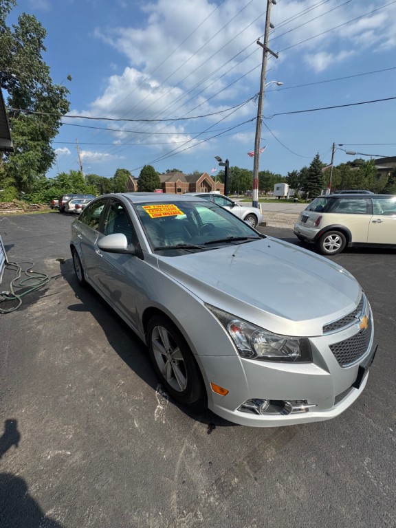 2014 Chevrolet Cruze Image 3