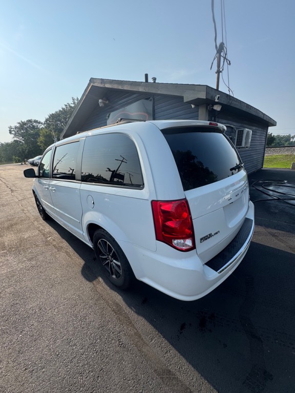 2015 Dodge Grand Caravan Image 6