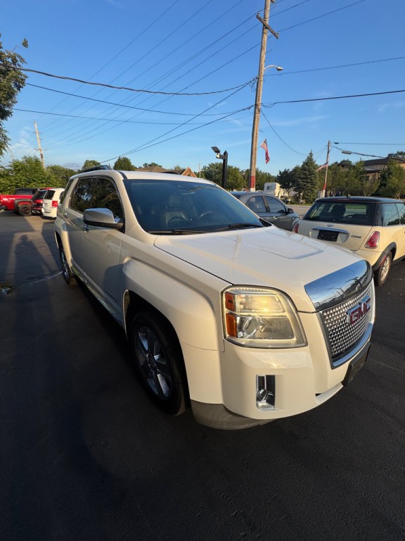 2014 GMC Terrain Image 3