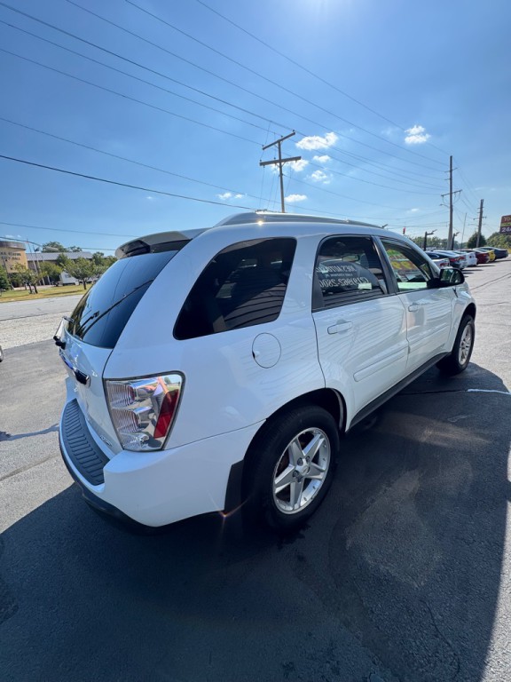 2005 Chevrolet Equinox Image 4