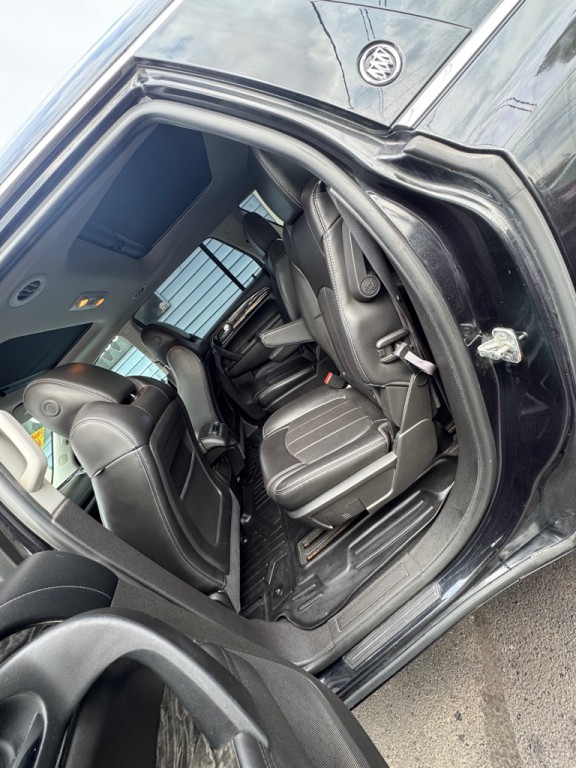 2013 Buick Enclave Image 11