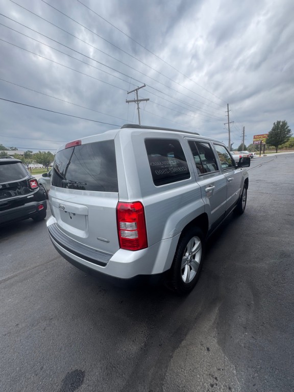 2012 Jeep Patriot Image 6