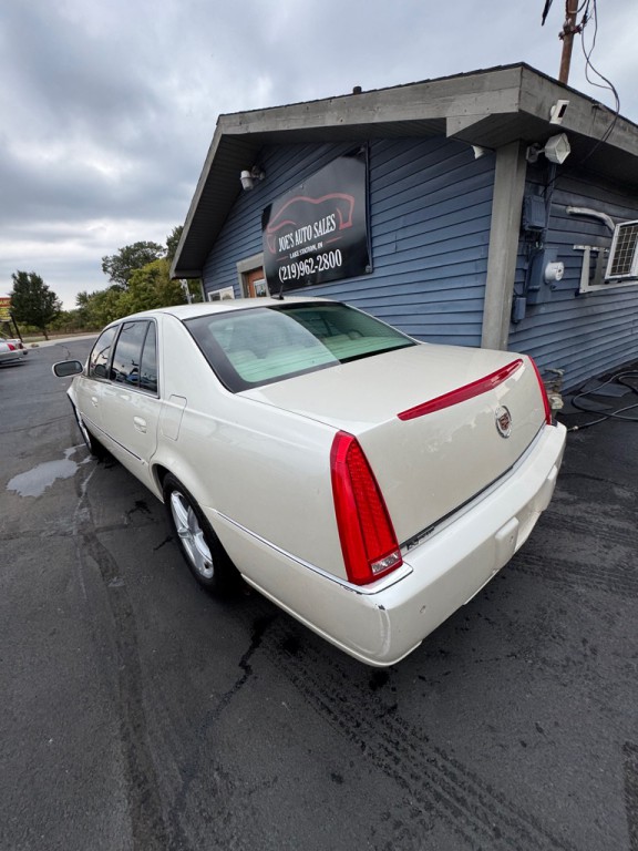 2008 Cadillac DTS Image 6