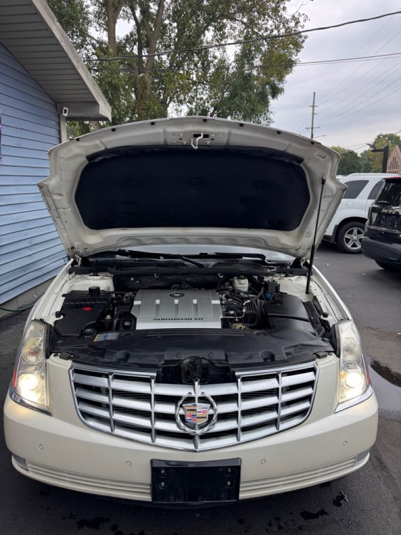 2008 Cadillac DTS Image 7