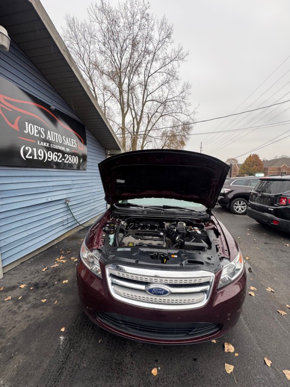 2011 Ford Taurus Image 11