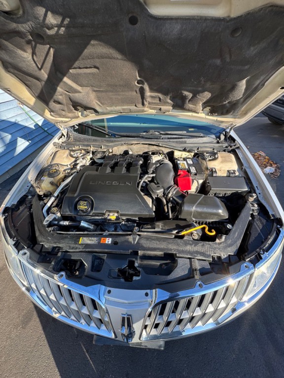 2010 Lincoln MKZ Image 14