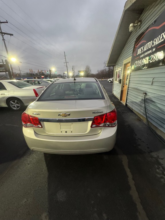2013 Chevrolet Cruze Image 4