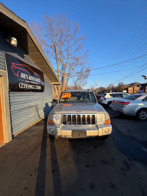 2007 Jeep Commander Image 2