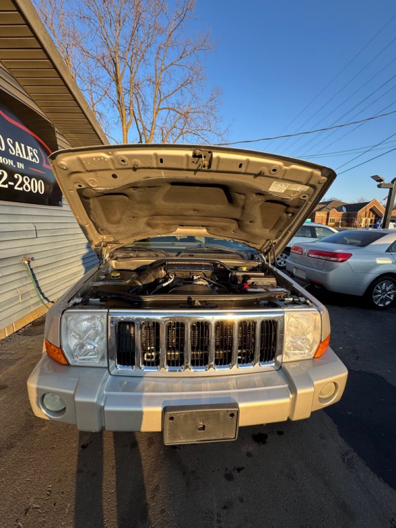 2007 Jeep Commander Image 10