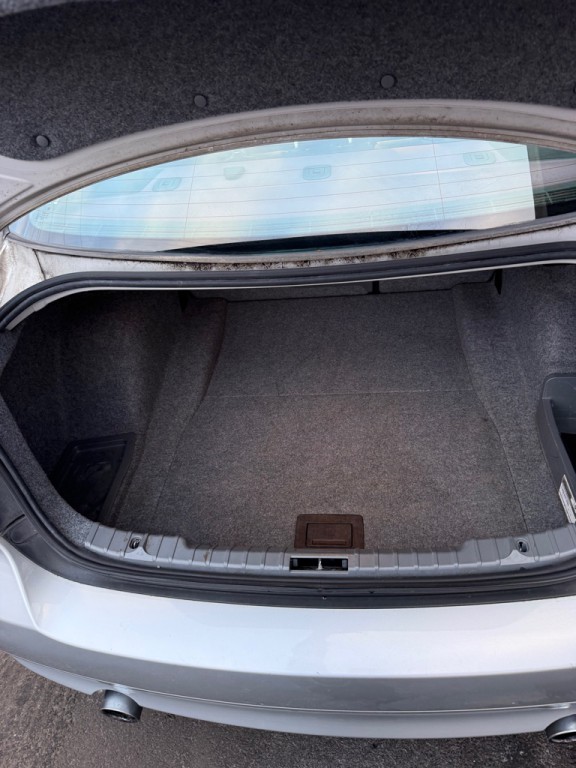 2007 BMW 3 Series Image 9