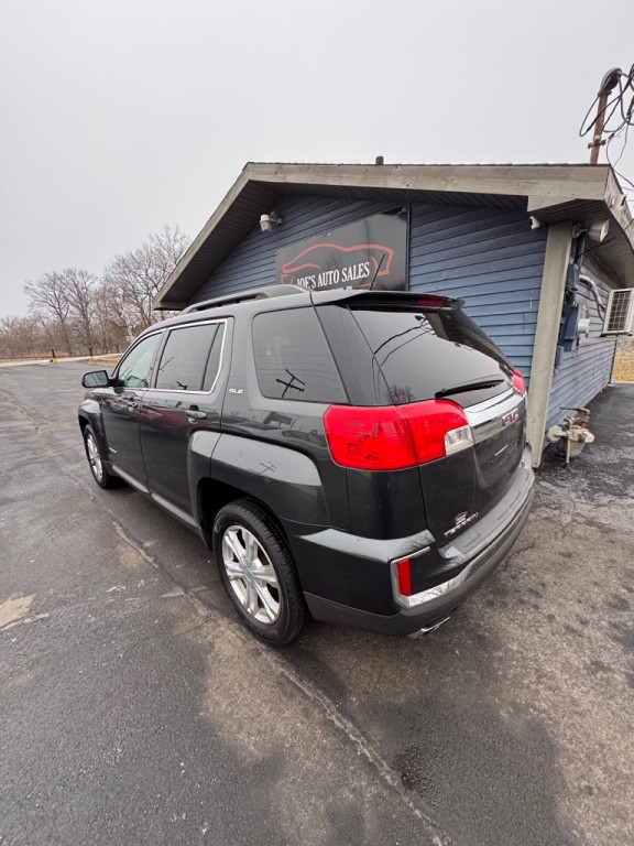 2017 GMC Terrain Image 5