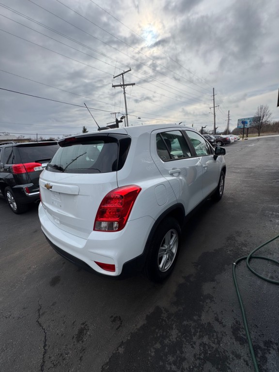 2017 Chevrolet Trax Image 4