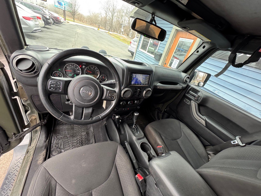 2015 Jeep Wrangler Unlimited Image 8
