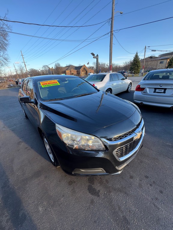 2014 Chevrolet Malibu Image 3