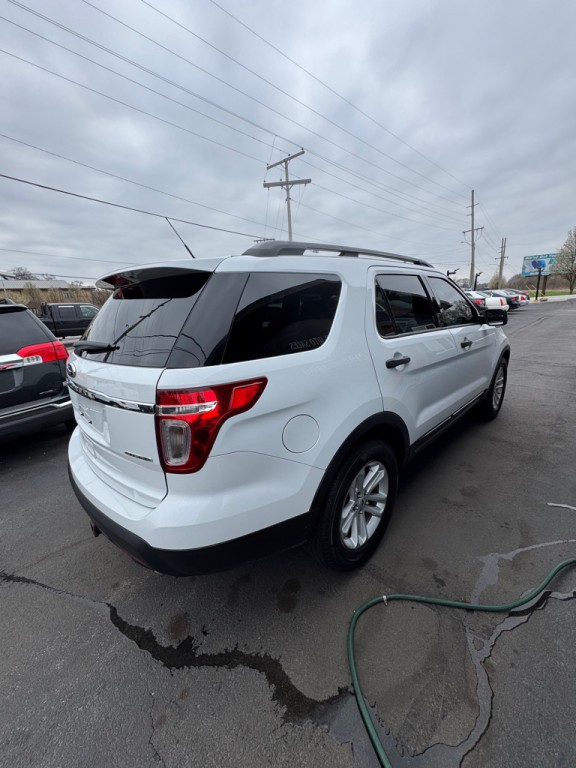2015 Ford Explorer Image 4