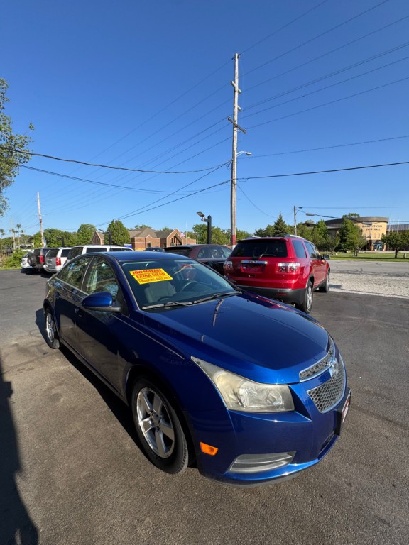 2013 Chevrolet Cruze Image 3