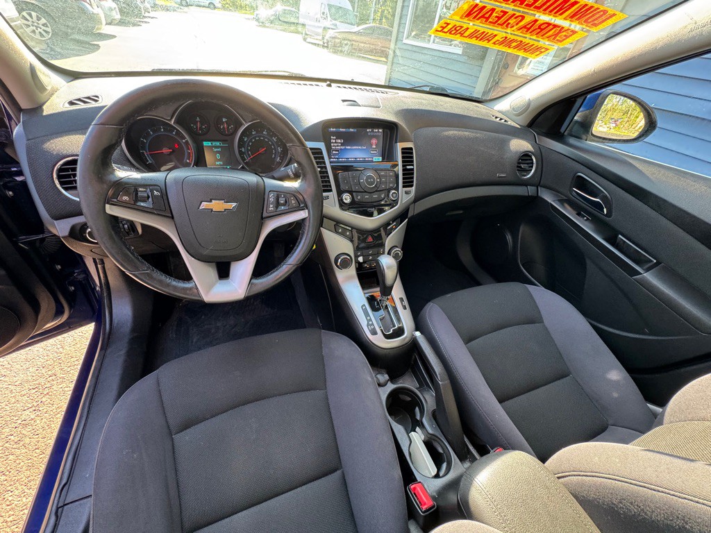 2013 Chevrolet Cruze Image 9
