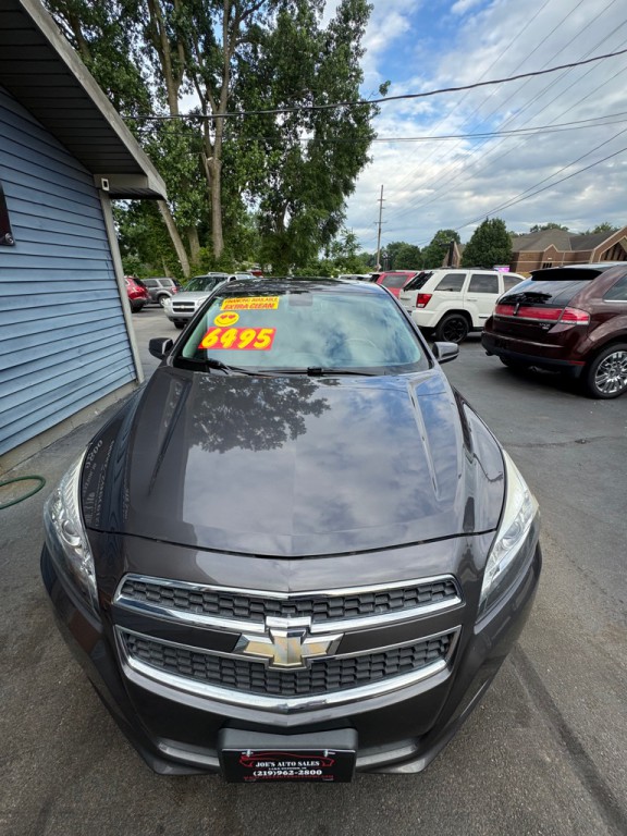 2013 Chevrolet Malibu Image 4