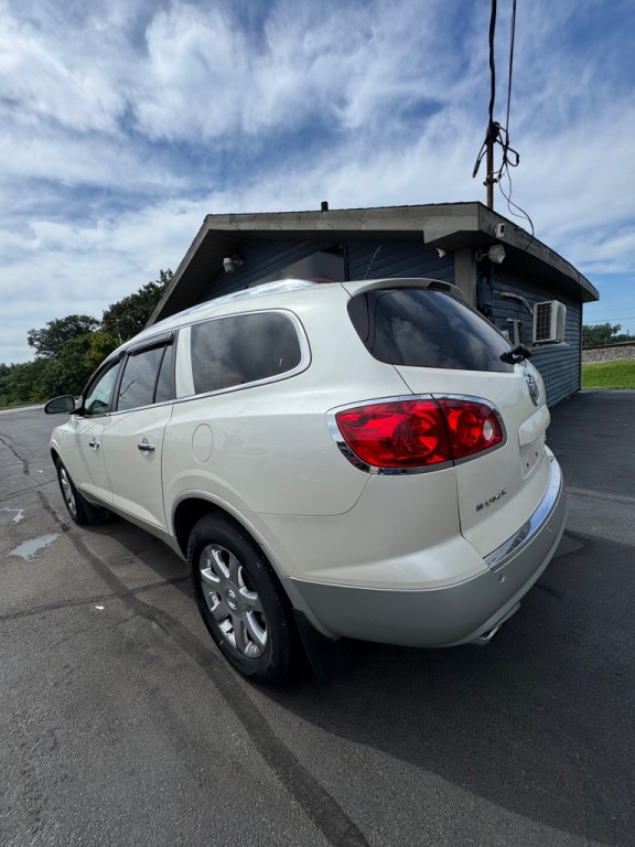 2008 Buick Enclave Image 4