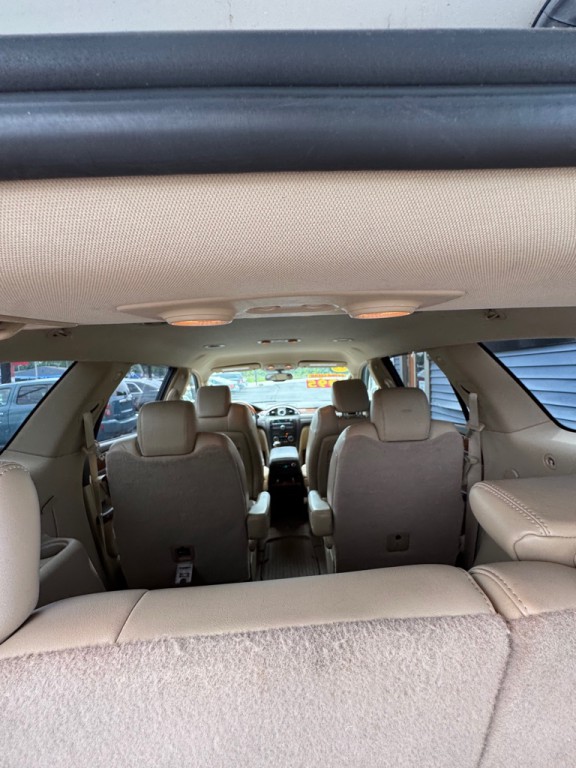 2008 Buick Enclave Image 11