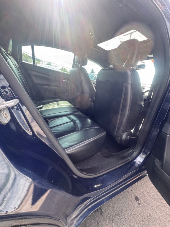 2013 Chrysler 200 Image 10