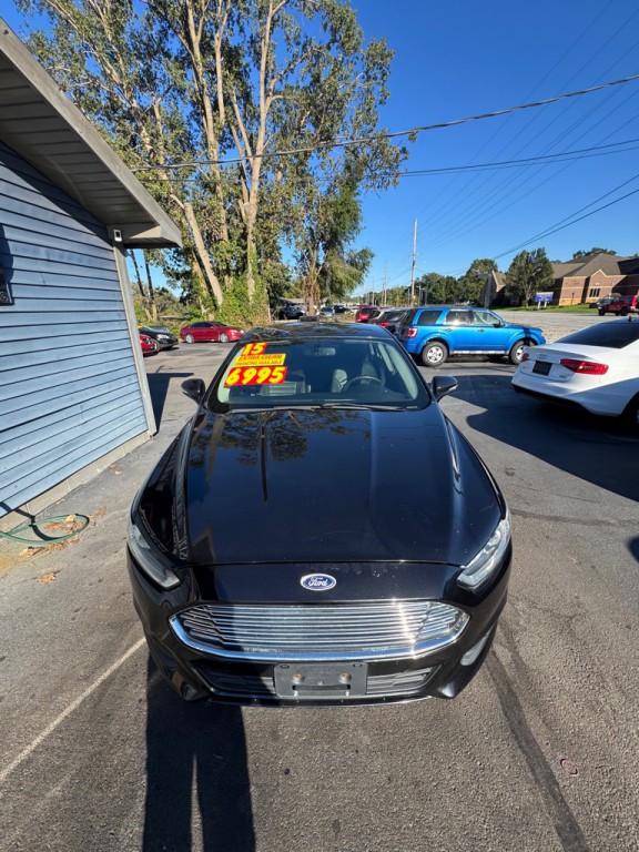 2015 Ford Fusion Image 2