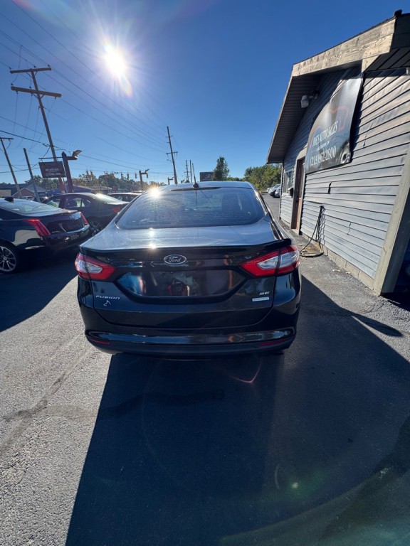 2015 Ford Fusion Image 5