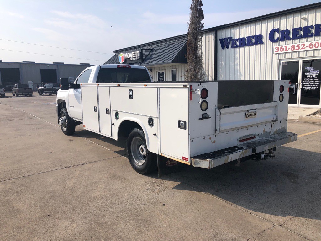 2018 Chevrolet Silverado 1500 Image 3