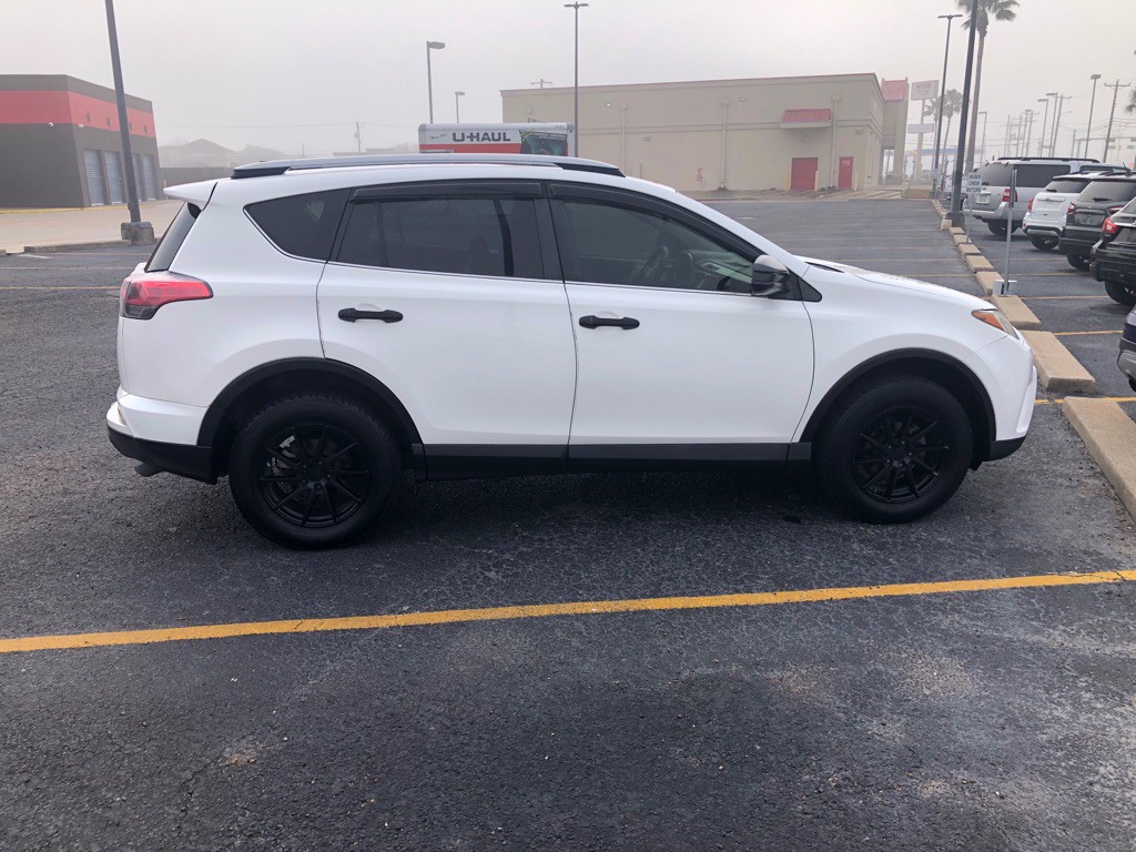 2018 Toyota Rav4 Image 15