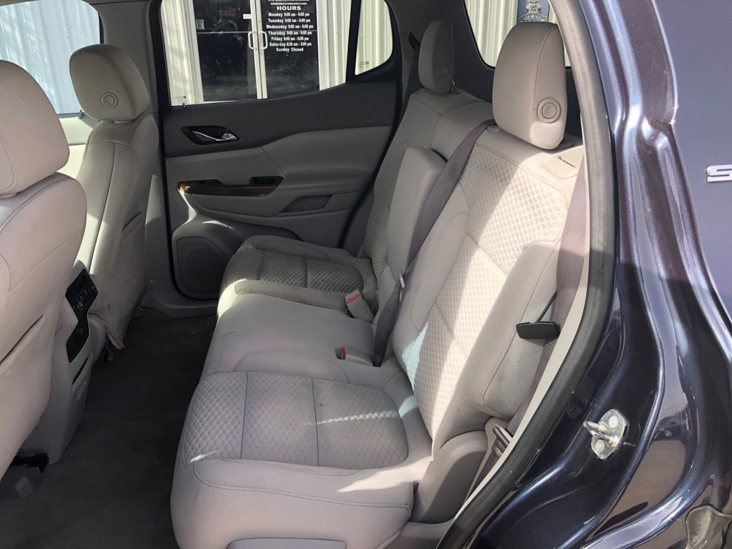 2018 GMC Acadia Image 8