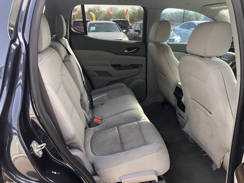 2018 GMC Acadia Image 10