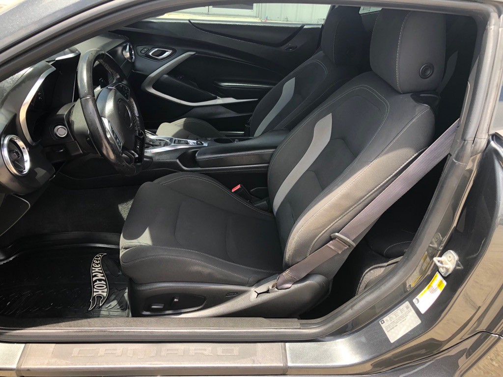 2017 Chevrolet Camaro Image 7