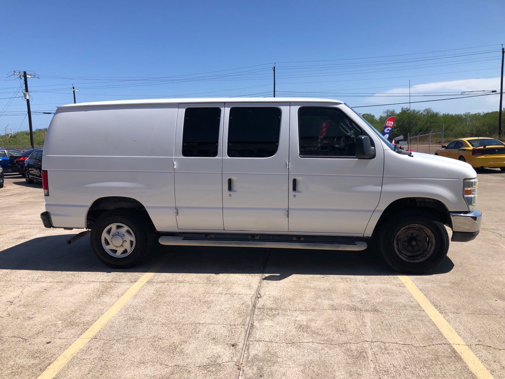 2014 Ford Econoline Image 5