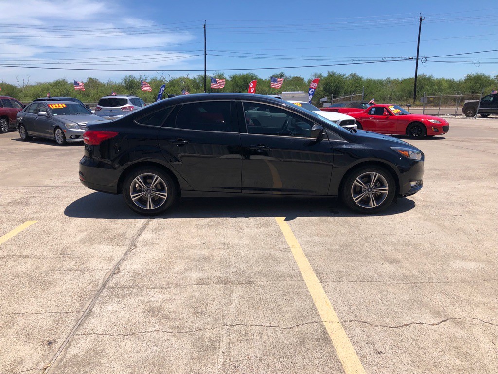 2018 Ford Focus Image 5