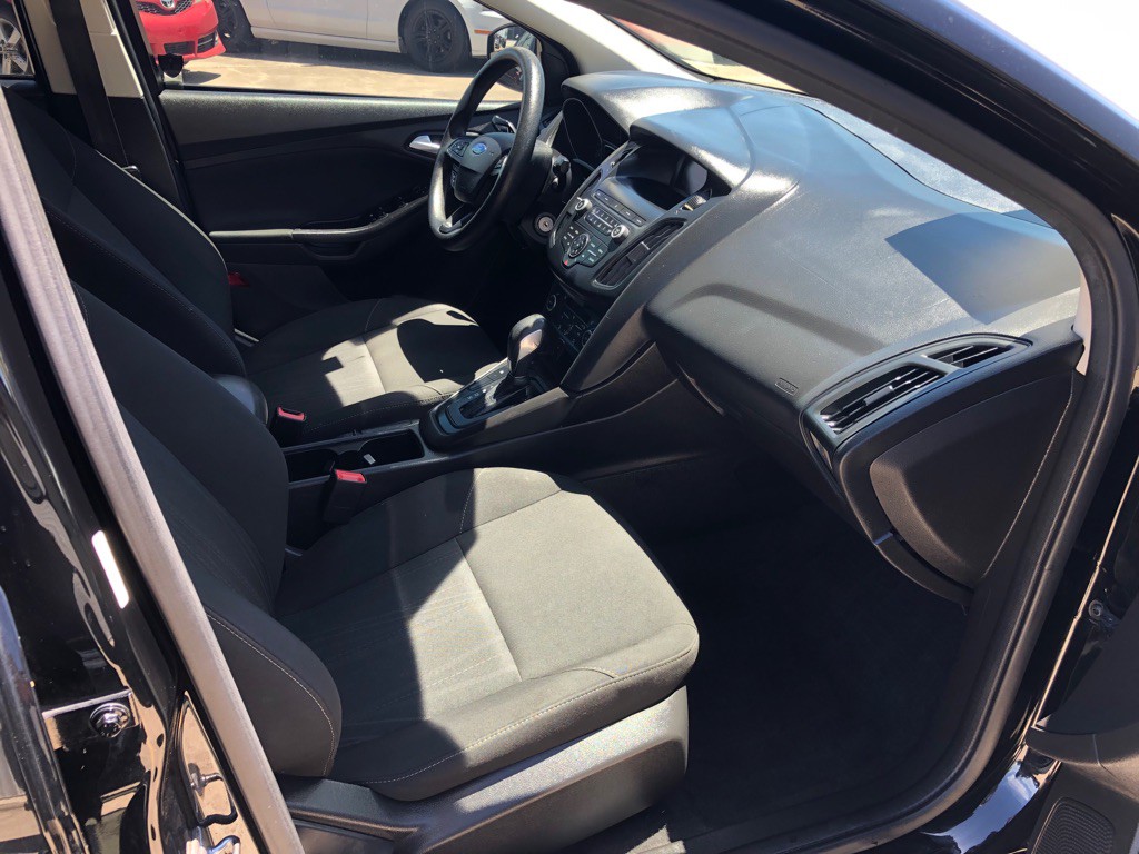 2018 Ford Focus Image 9