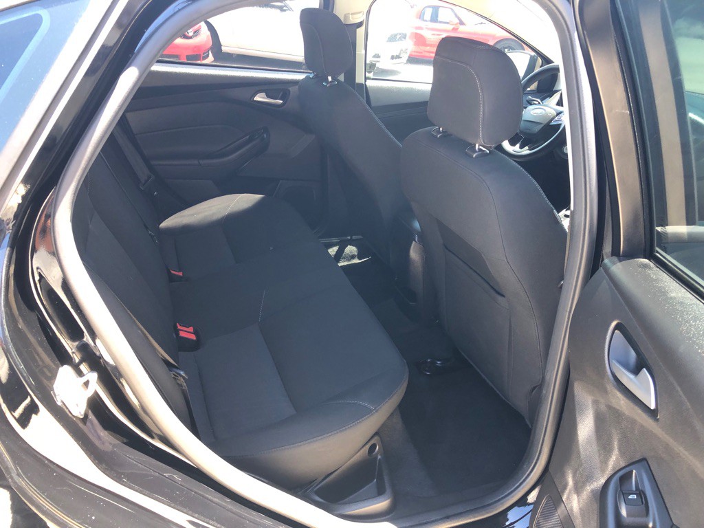 2018 Ford Focus Image 21