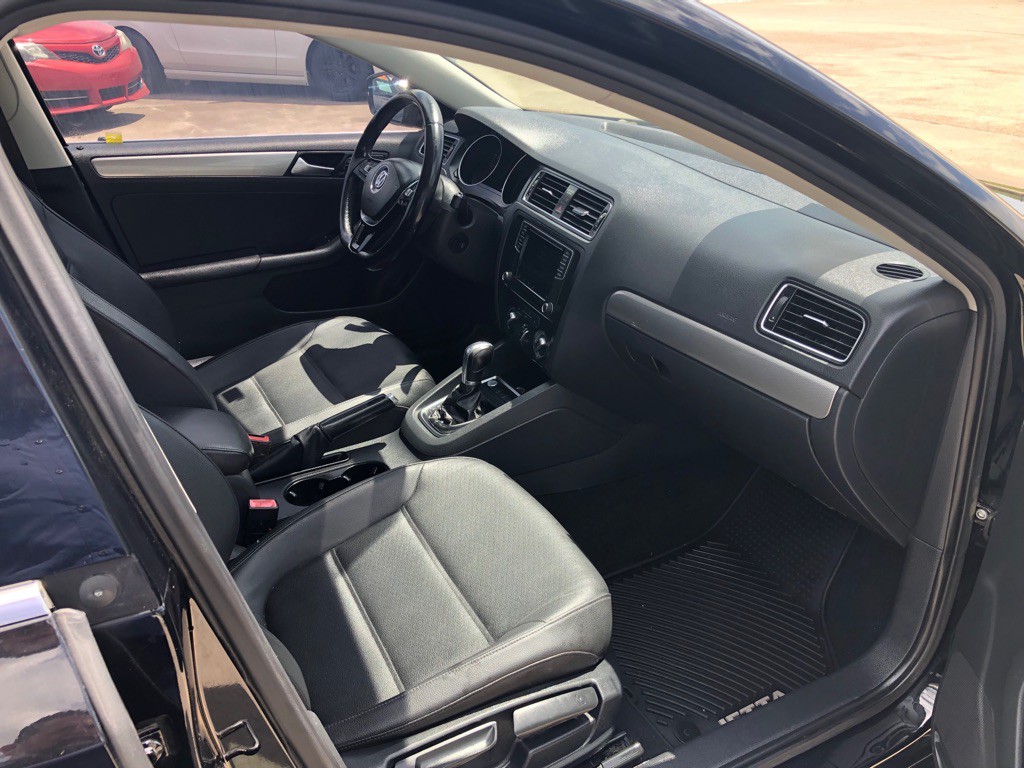 2017 Volkswagen Jetta Image 8