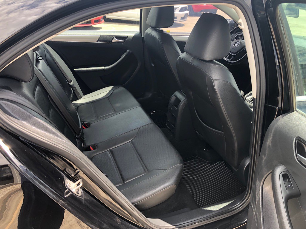 2017 Volkswagen Jetta Image 9