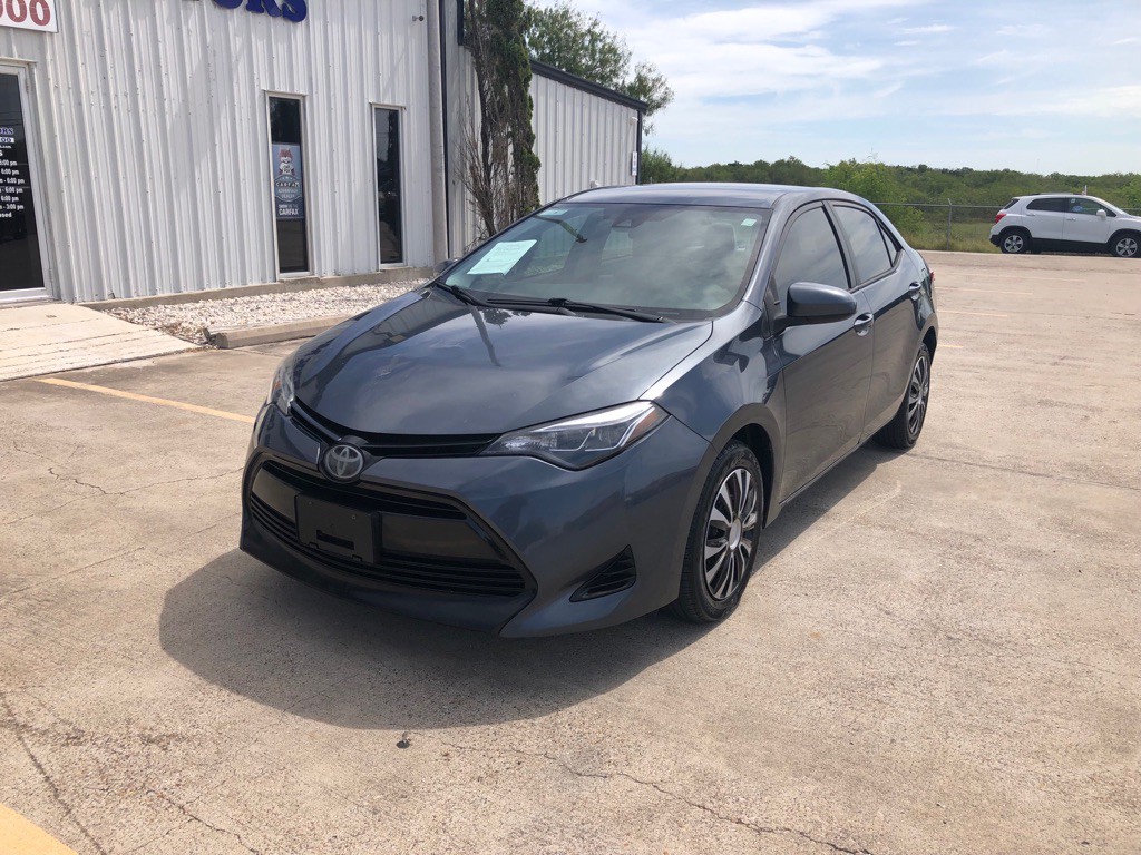 2019 Toyota Corolla Image 2