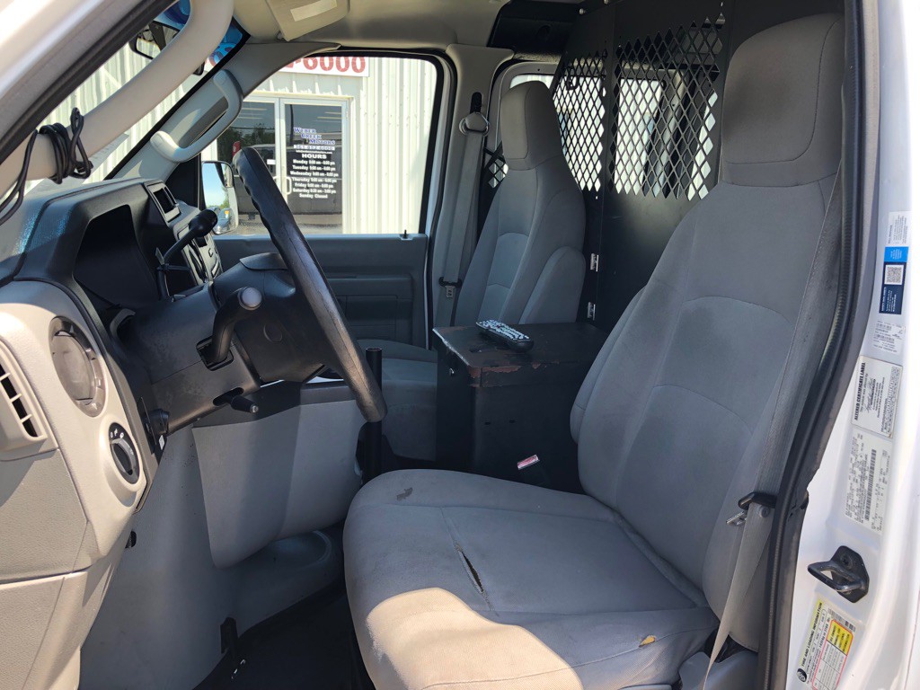2013 Ford Econoline Image 7